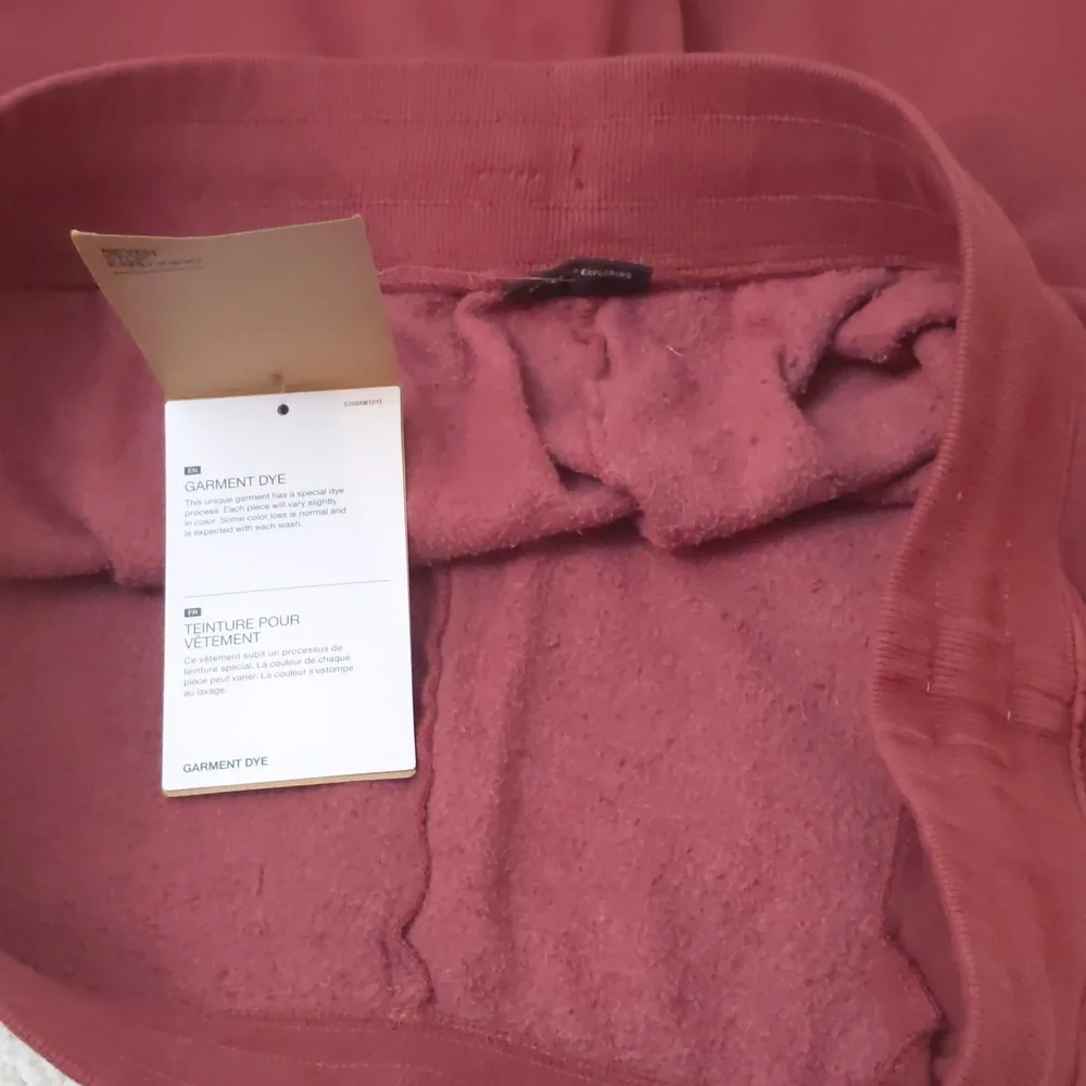 NWT - North Face - Sweat shorts - Picture 5 of 10